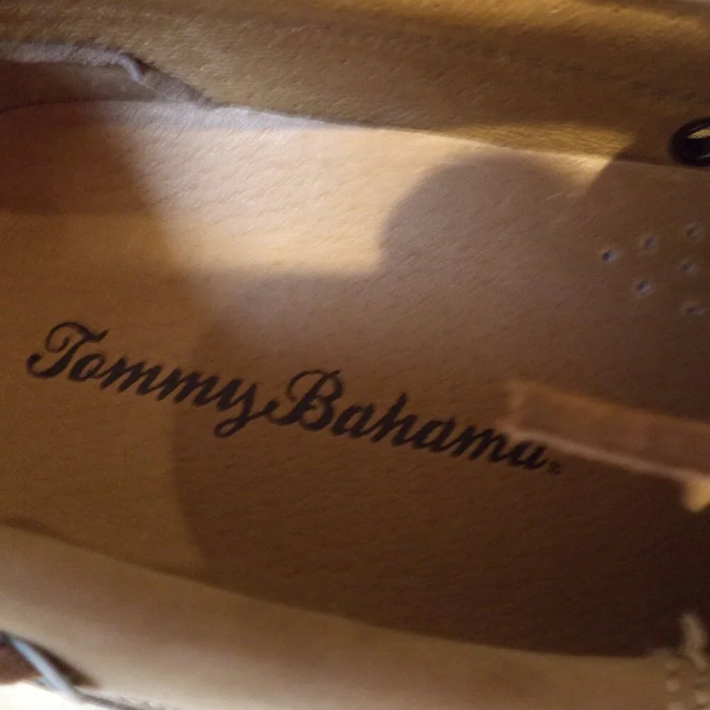 Tommy Bahama Men's Tan Boat Shoes